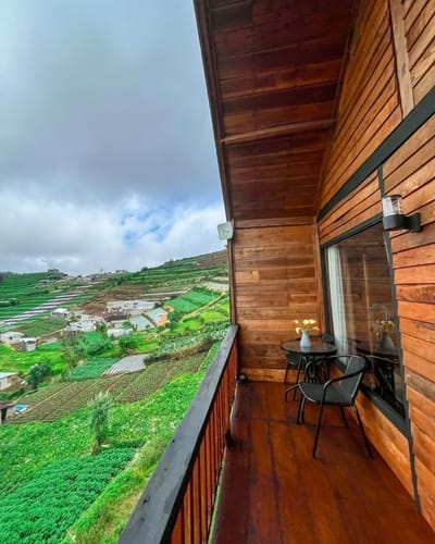 galeri Cabin Dieng dekat bukit Skoter  AlviDringo syariah 1