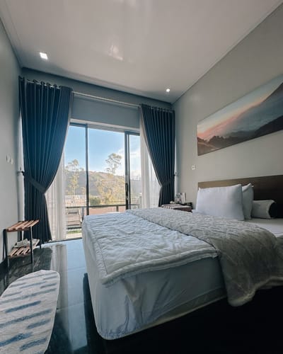 galeri Cottage dekat Telaga Cebong dan Bukit SIkunir ~Vila Kubus 2