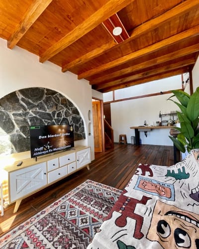galeri Farmhouse Tani 7 Skoter 2