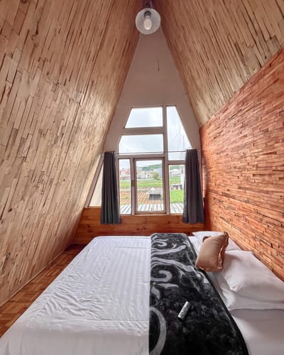 galeri Cabin Segitiga Heri Dieng 4