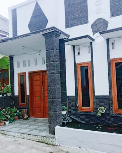 galeri Lentera Villa Dieng 0