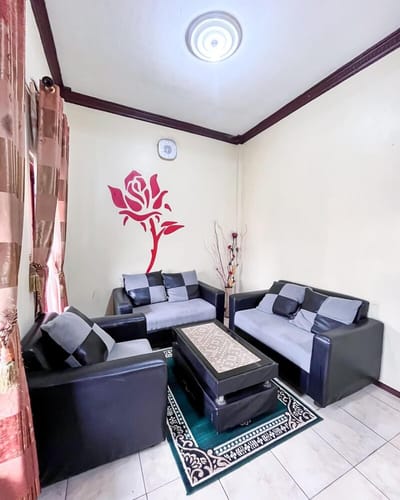 galeri Homestay 12 kamar  Dekat Candi Arjuna ~Mawarmerah Syariah 4