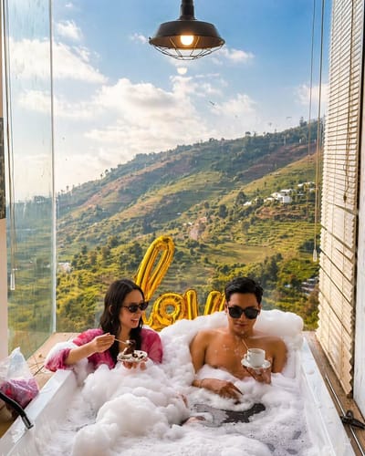 galeri Micubaluna Diengcool ~ Villa Jakuzi Hot Water view sindoro 1