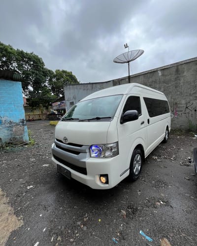galeri Sewa Hiace Commuter Dieng 0