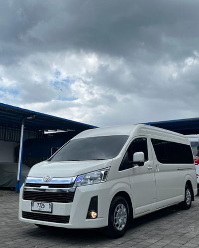 galeri Sewa Hiace Premio Dieng 0