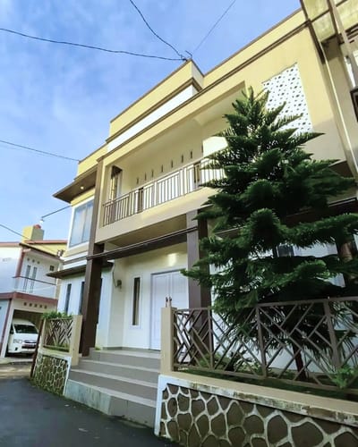 galeri Villa kapasitas 12 orang (3 kamar) ~ Sejiwa Homestay 0