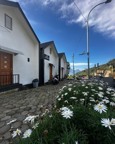 galeri Villa Athen Sikapuk View 2