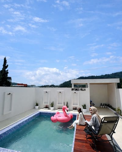 galeri Villa dieng dengan Private Pool kapasitas 8 orang ~ Untung Villa 0