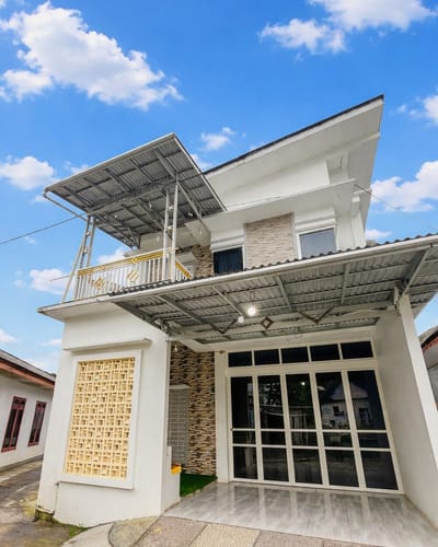 galeri Villa dieng 6 kamar kapasitas  12-16 orang Yudistira House 0